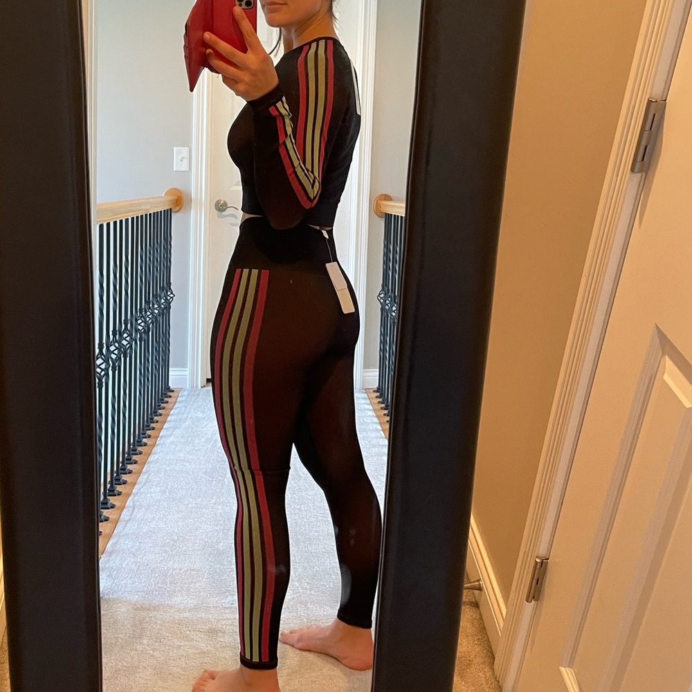 Fabletics leggings and crop long sleeve top NWT